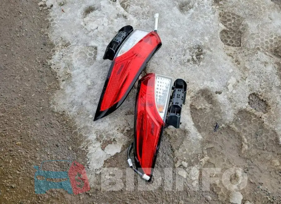 5YFBPRBE4LP105684 Photo# 12