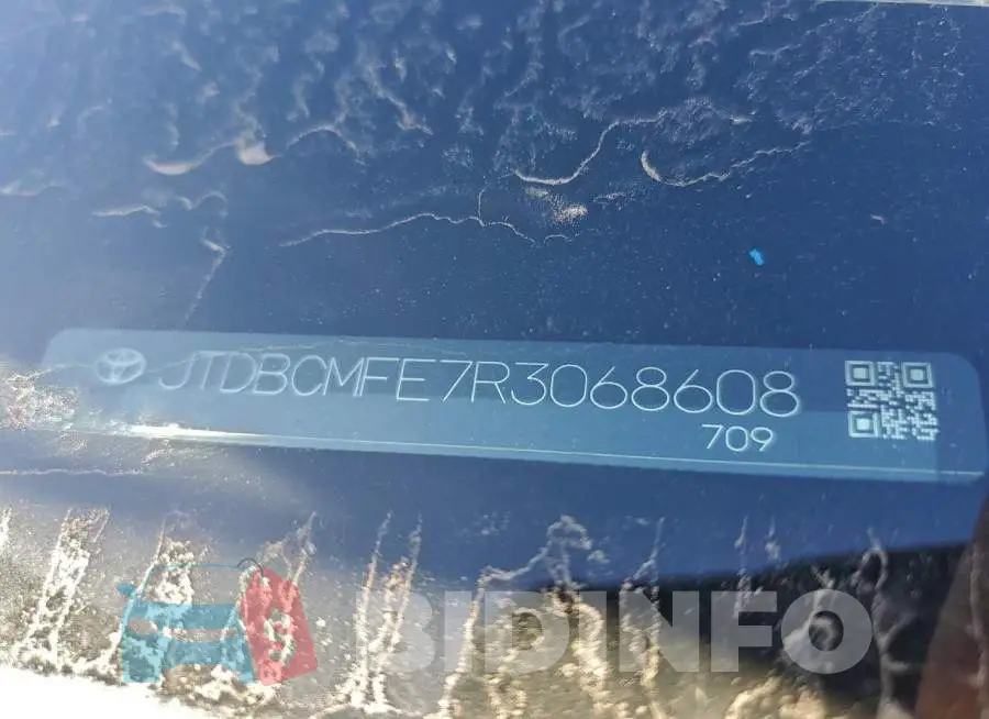 JTDBCMFE7R3068608 Photo# 12