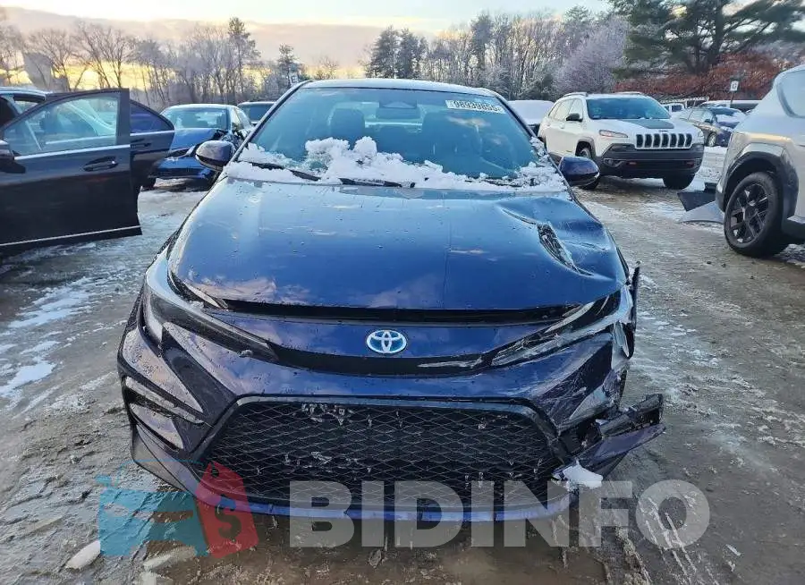 JTDBDMHE5PJ000133 Photo# 5