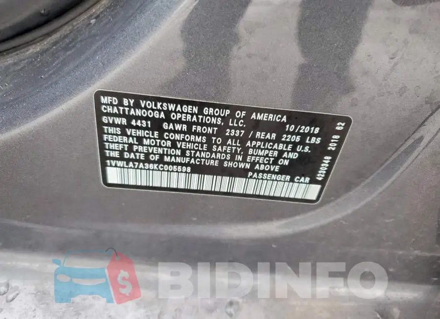 1VWLA7A36KC005598 Photo# 12