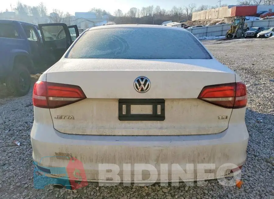 3VW2B7AJ2HM407066 Photo# 6