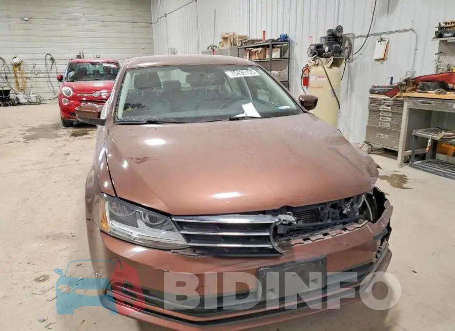 3VW2B7AJ7HM340237 Photo# 5