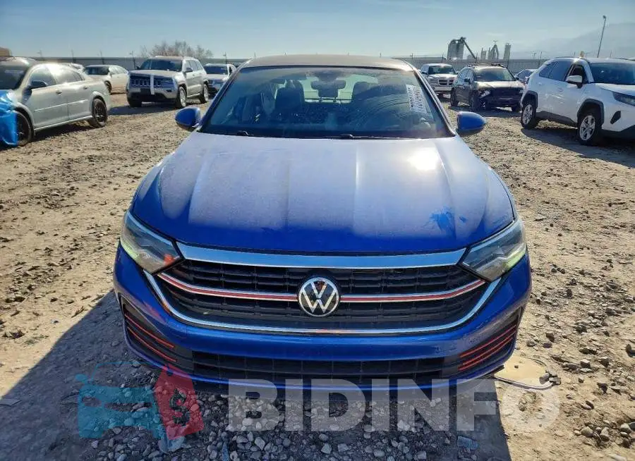 3VW7M7BU2RM061174 Photo# 5