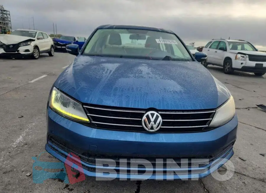 3VWDB7AJ9HM317664 Photo# 5