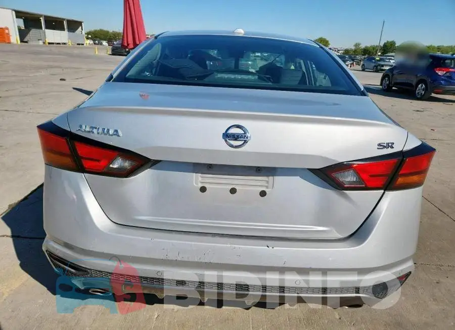 1N4BL4CV6LN311671 Photo# 6