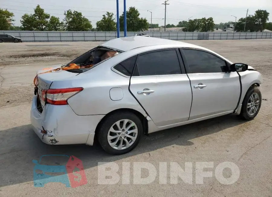 3N1AB8CV4NY209813 Photo# 3