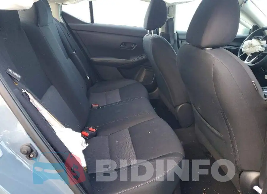 3N1AB8CV4RY275672 Photo# 10