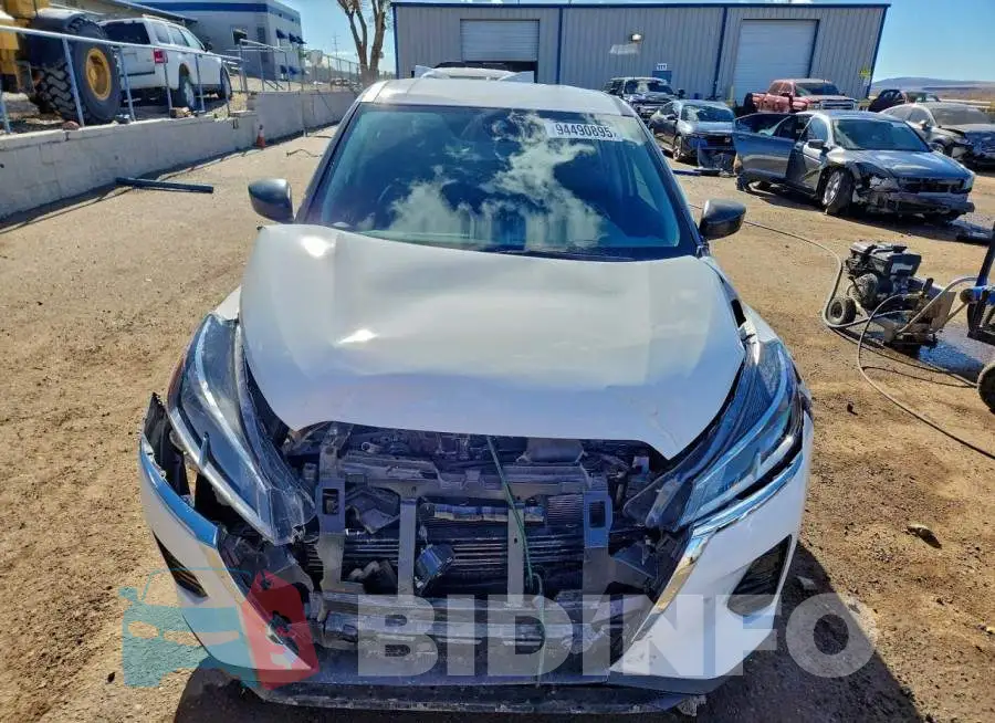 3N1CP5BV7PL504186 Photo# 5
