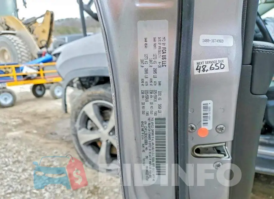 1C4PJLDB1KD183820 Photo# 13