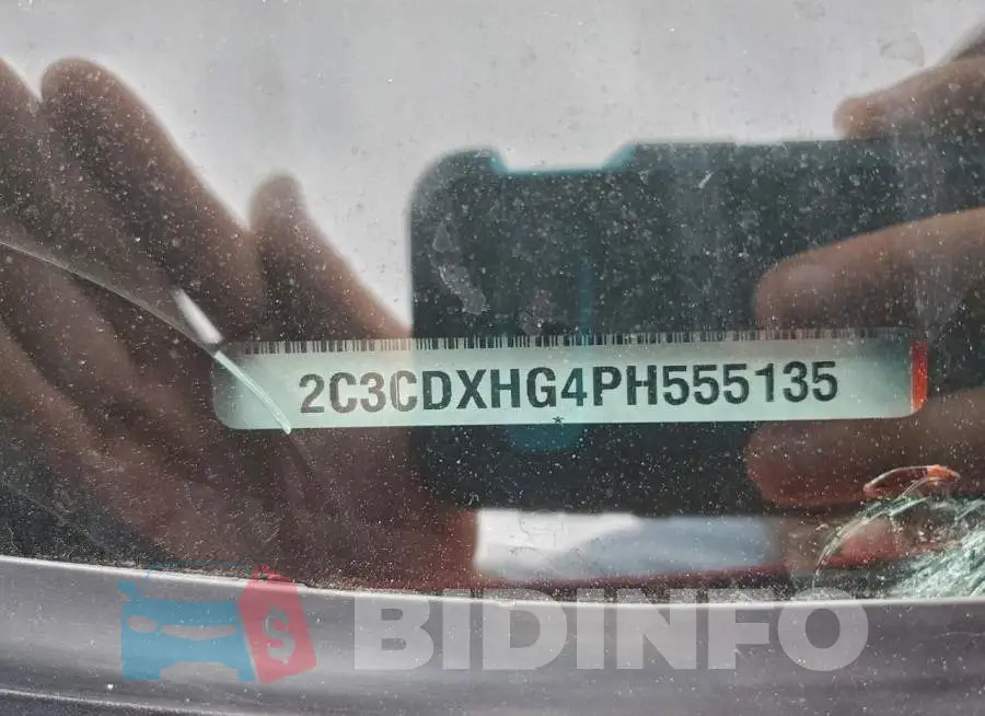 2C3CDXHG4PH555135 Photo# 13