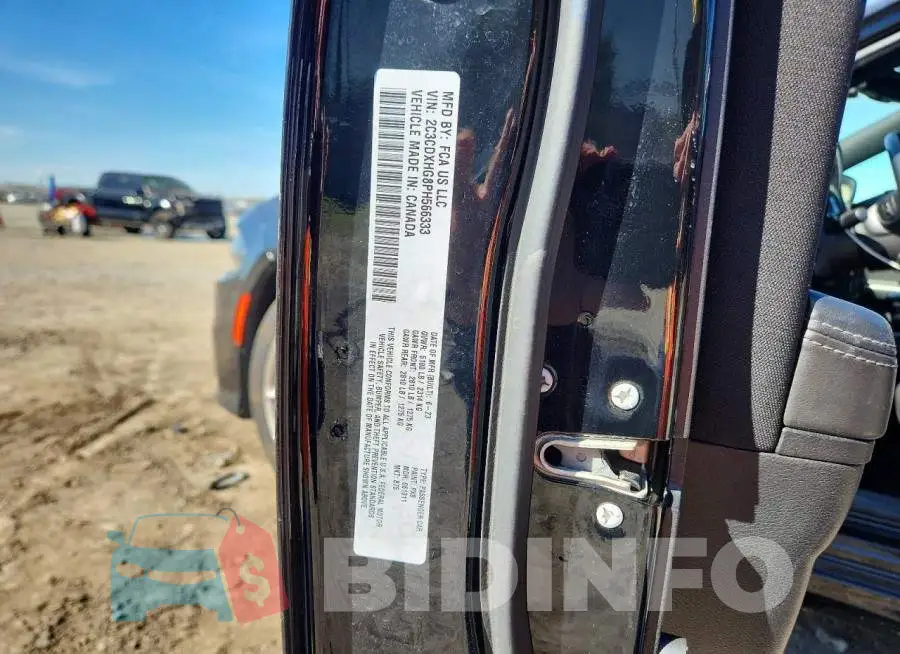 2C3CDXHG8PH566333 Photo# 13