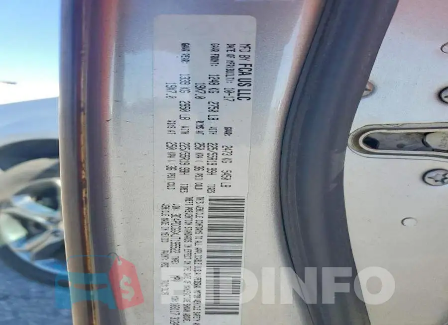 3C4PDCGGXJT195522 Photo# 13