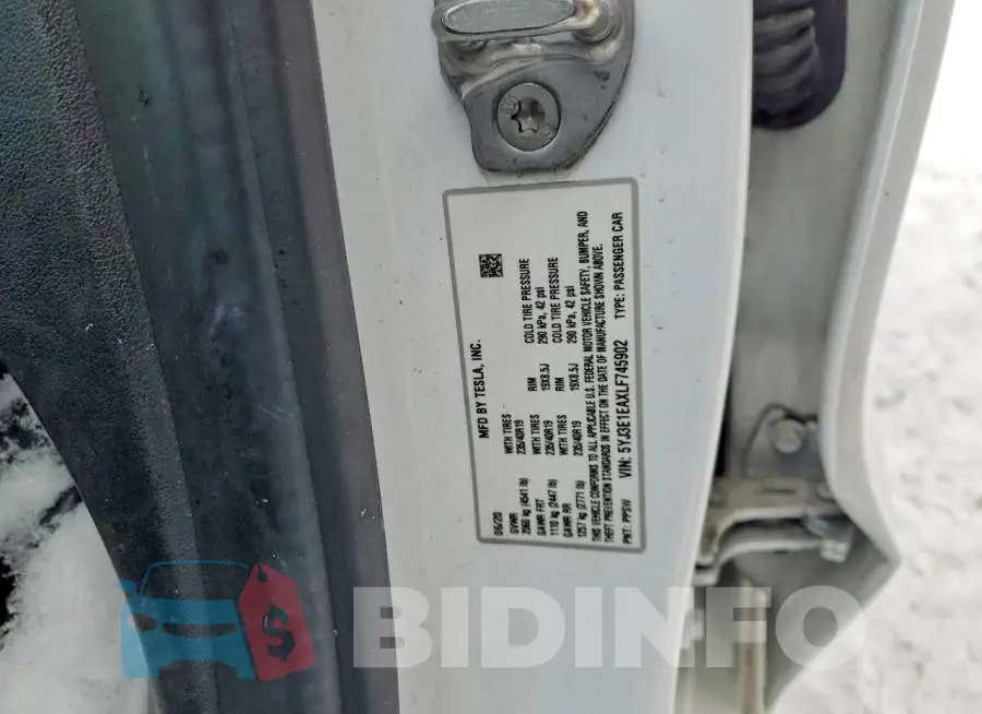 5YJ3E1EAXLF745902 Photo# 12