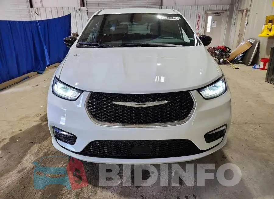 2C4RC1BG2SR553921 Photo# 5