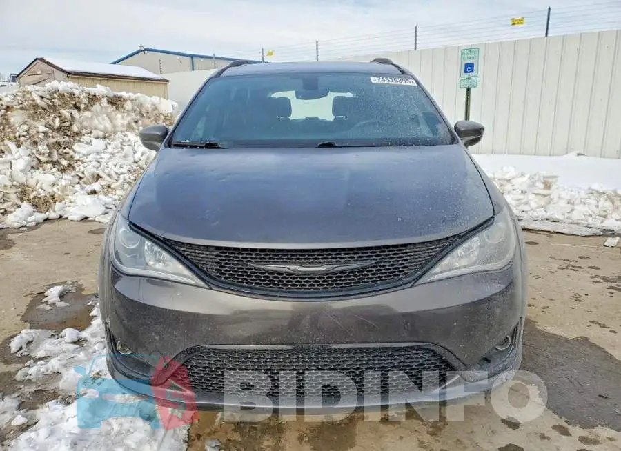 2C4RC1EG2JR168210 Photo# 5