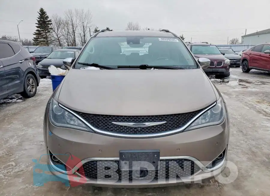2C4RC1GG5HR817425 Photo# 5