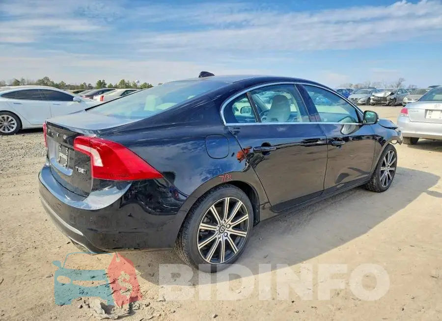 LYV402TK4HB139444 Photo# 3
