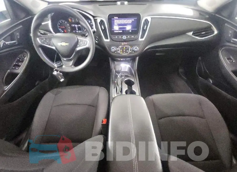 1G1ZD5ST0MF067807 Photo# 8