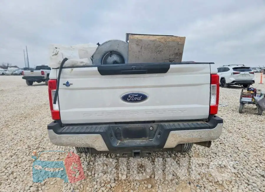 1FT7X2B63JEB34061 Photo# 6