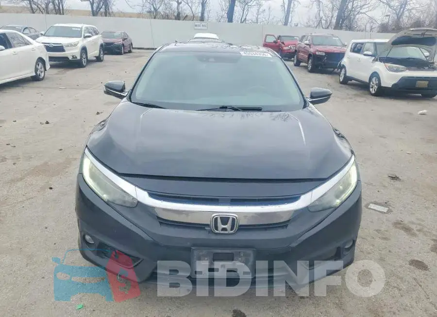 19XFC1F97HE009603 Photo# 5