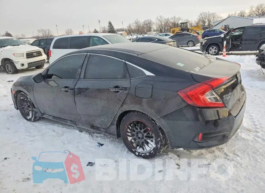19XFC2F57JE022084 Photo# 2