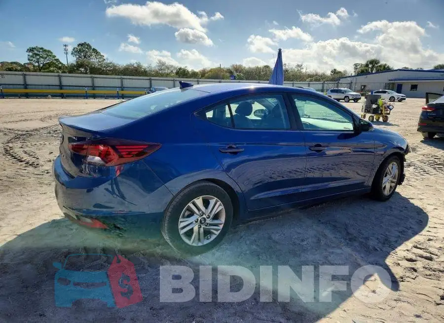 5NPD84LF3KH496953 Photo# 3