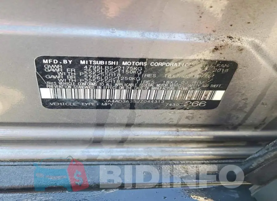 JA4AD3A35JZ044313 Photo# 13