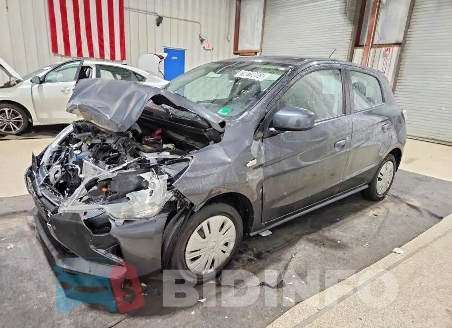 ML32AUHJ9RH018363 Photo# 1