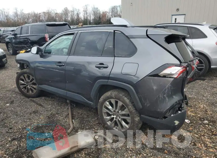 2T3A1RFV6MC205138 Photo# 2