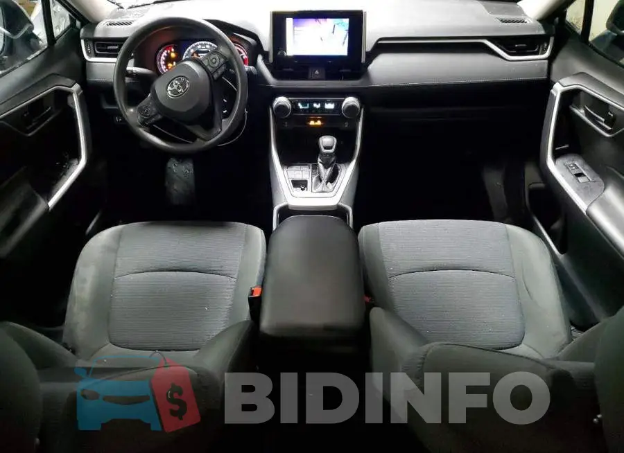 2T3G1RFV3RC418064 Photo# 8