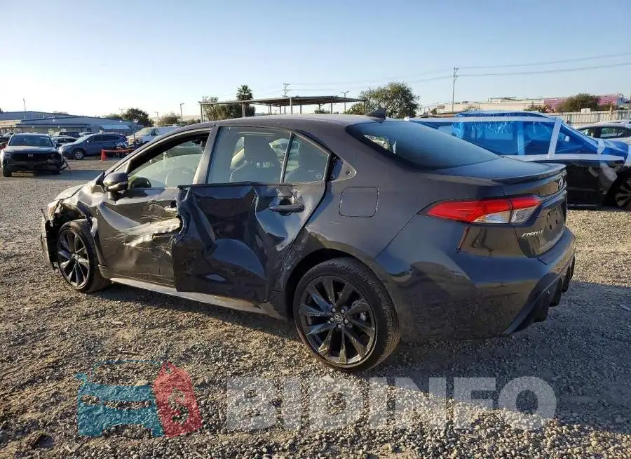 JTDBCMFE8S3095614 Photo# 2