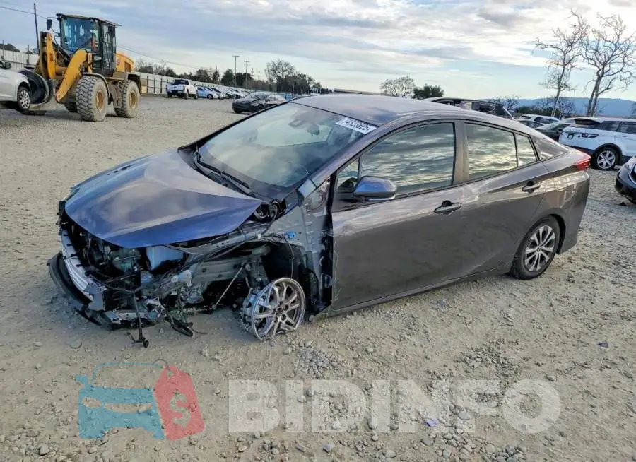 JTDKAMFP7N3215513 Photo# 1