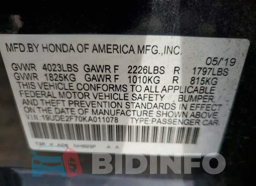 19UDE2F70KA011078 Photo# 12