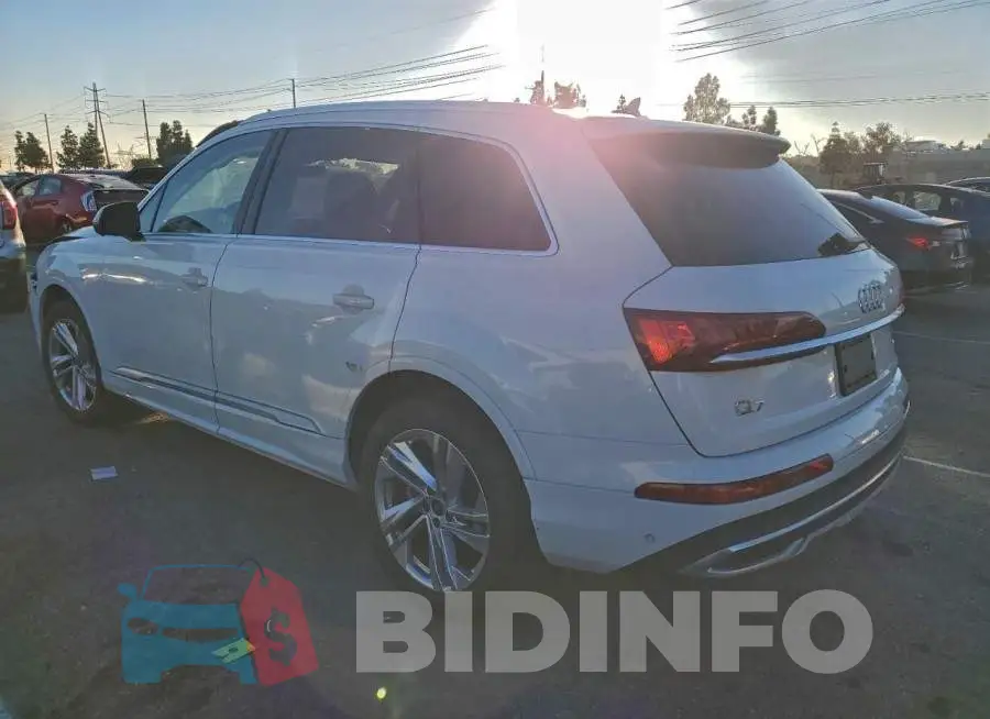 WA1AXBF71PD013028 Photo# 2