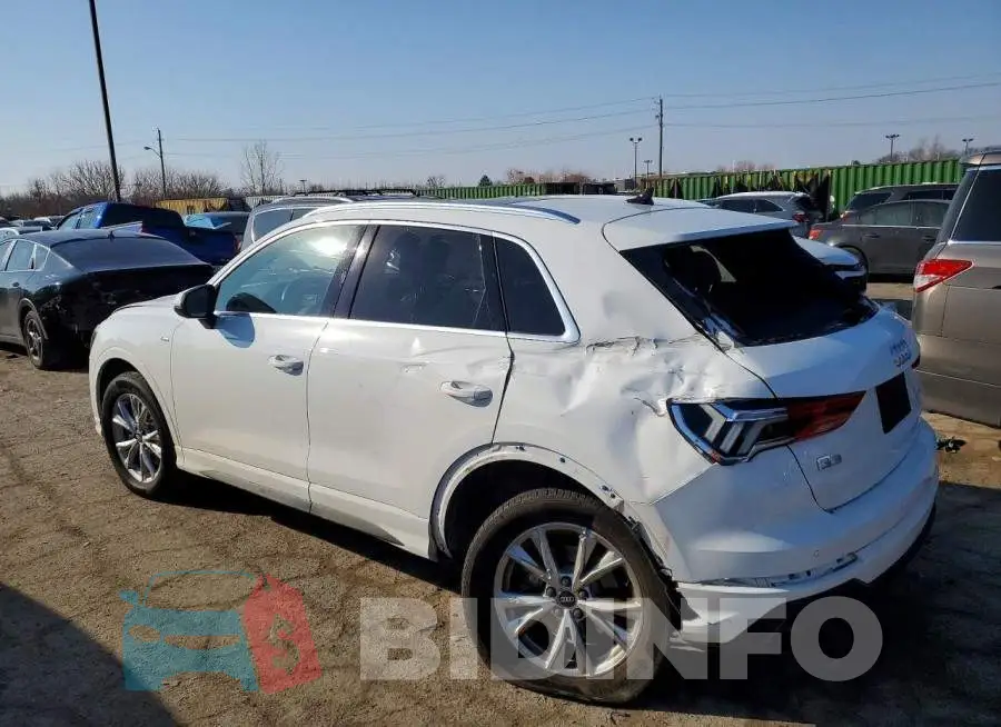 WA1DECF30M1022158 Photo# 2