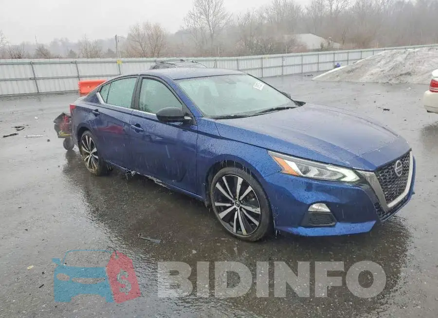 1N4BL4CV3LC160834 Photo# 4