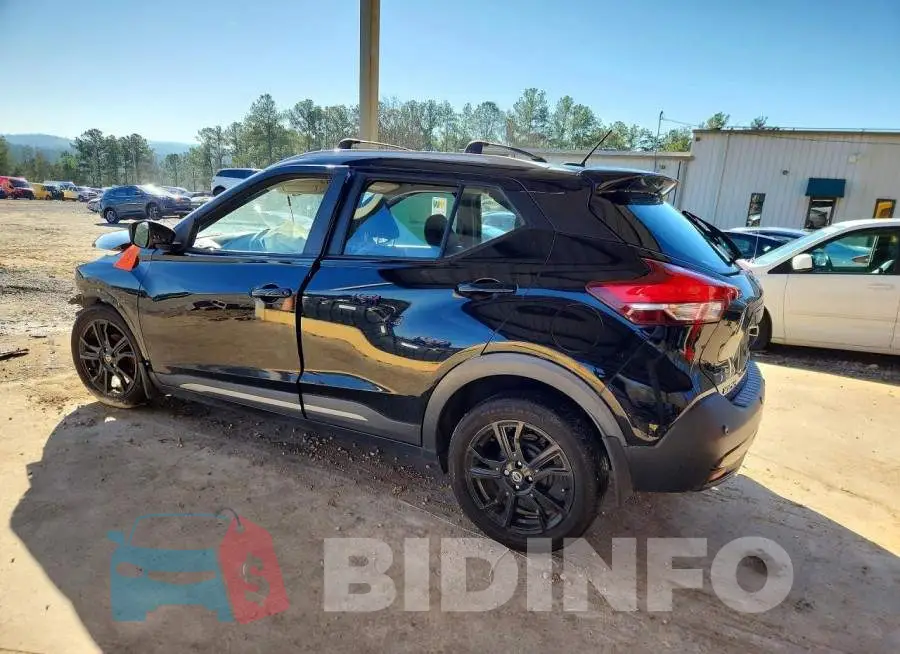 3N1CP5DV0LL565984 Photo# 2