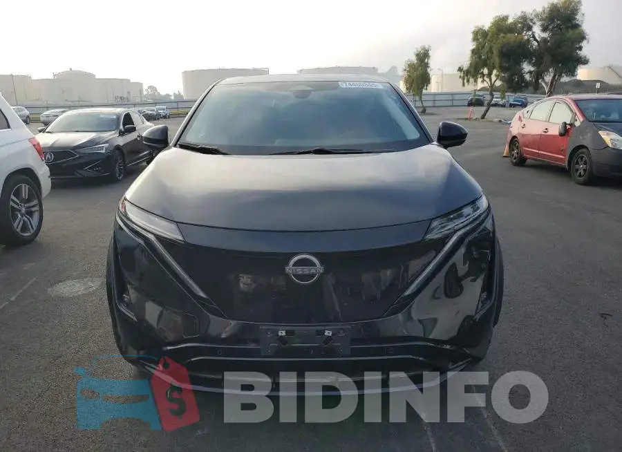 JN8BF0BE3SM460852 Photo# 5