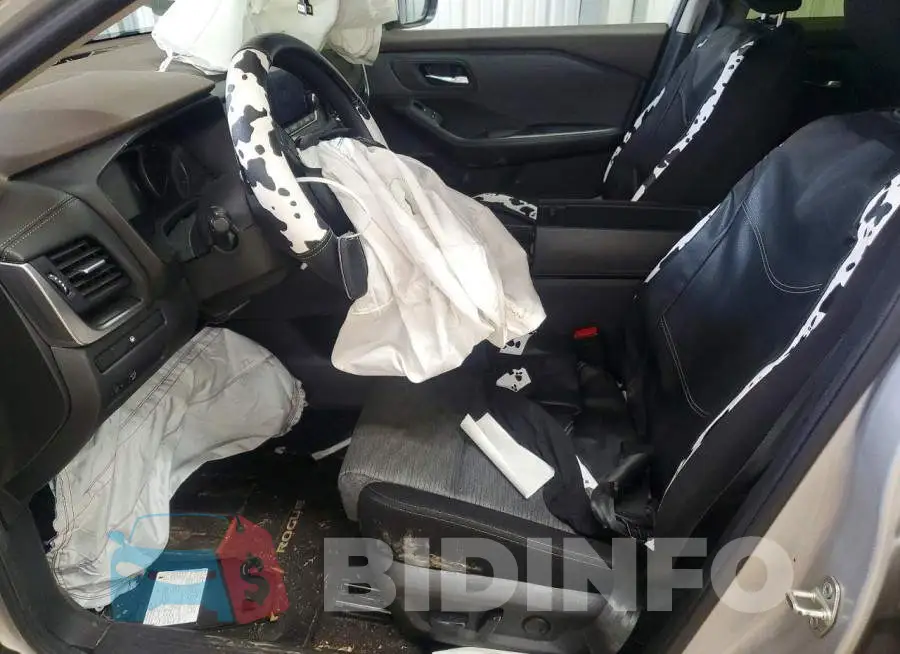 JN8BT3BB5PW352552 Photo# 7