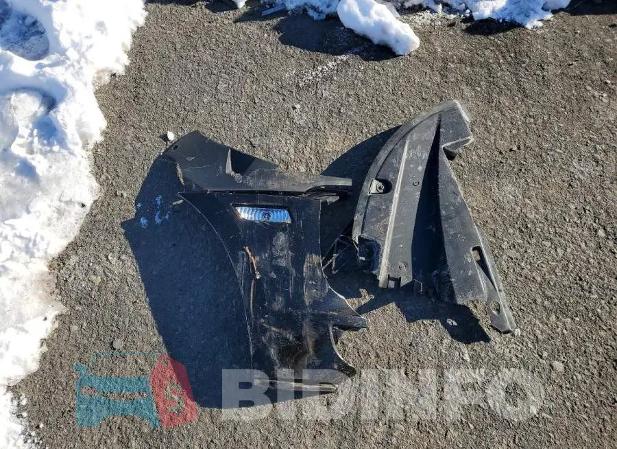 WP1AA2A52MLB03432 Photo# 13