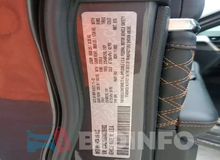 1C4RJYE60N8755982 Photo# 13