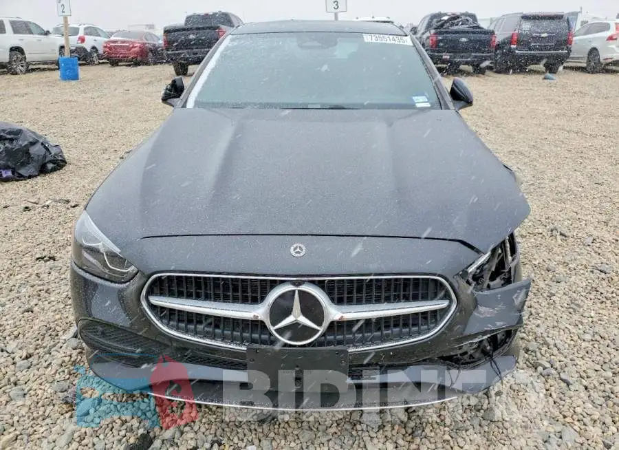 W1KAF4GB4SR239198 Photo# 5
