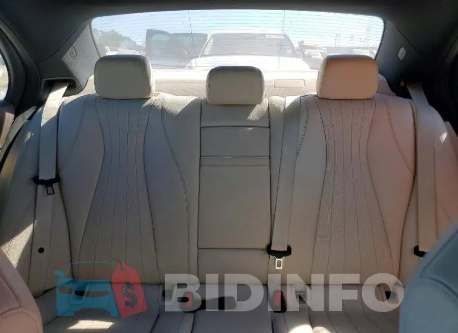 WDDZF4JB4HA166739 Photo# 10