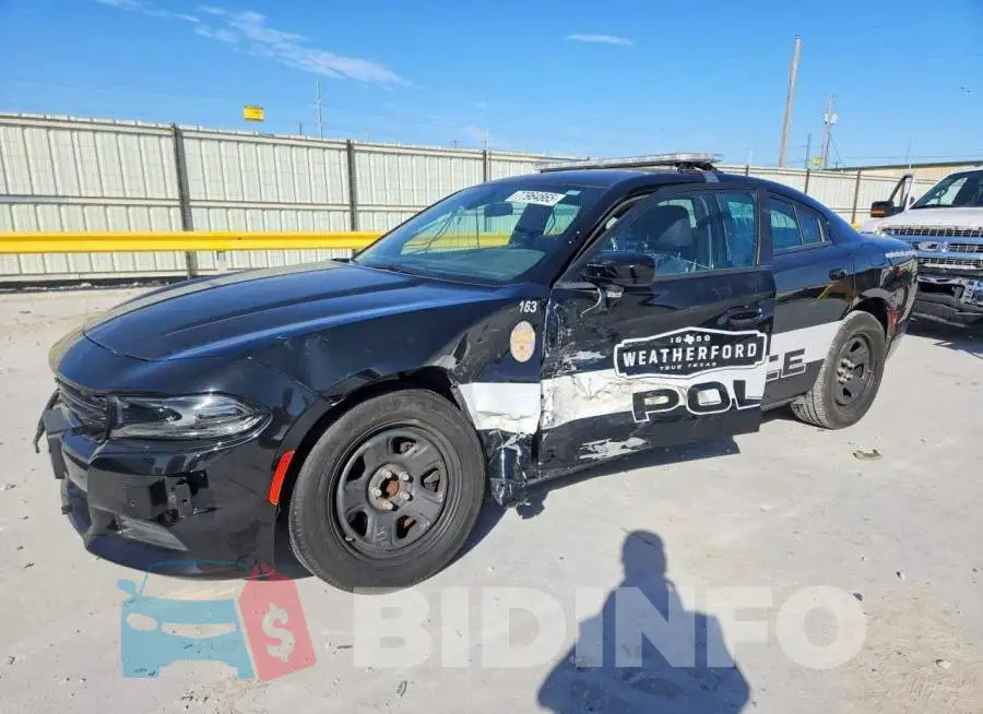 2C3CDXAT4PH564862 Photo# 1