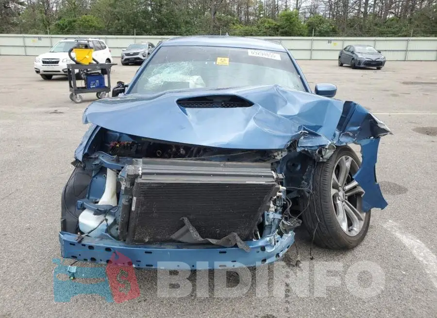2C3CDXCT4MH565020 Photo# 5