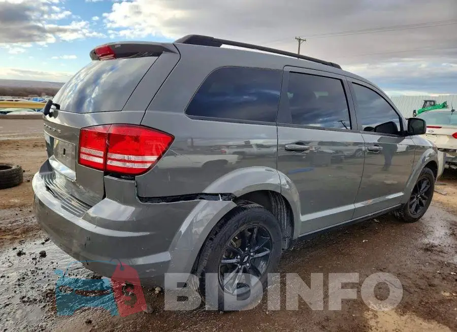 3C4PDCAB6LT272354 Photo# 3