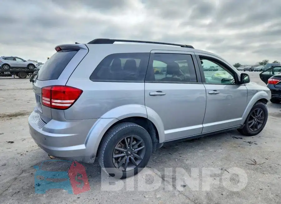 3C4PDCAB9LT272073 Photo# 3