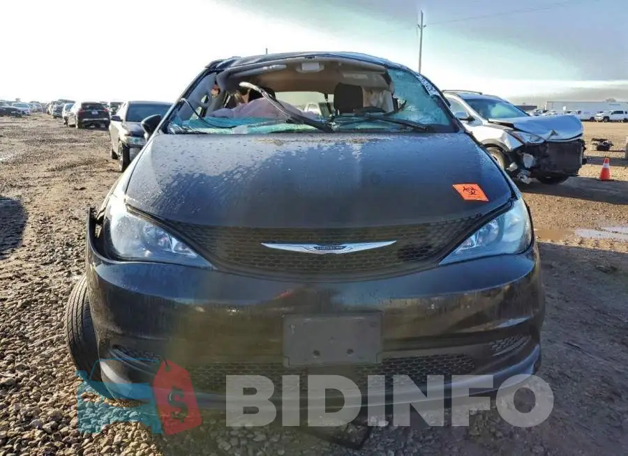 2C4RC1CG2NR163050 Photo# 5