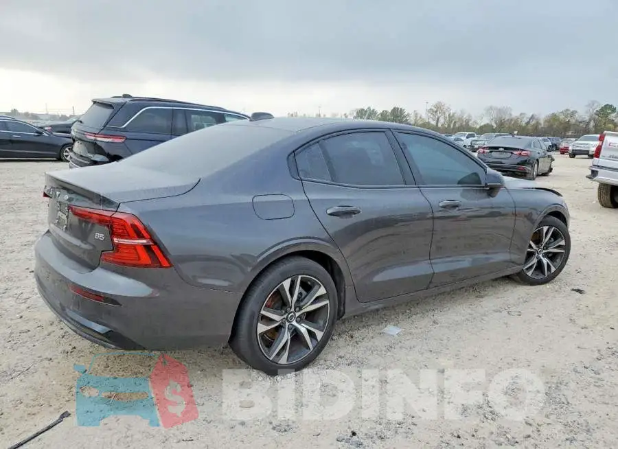 7JRL12FK2RG321428 Photo# 3