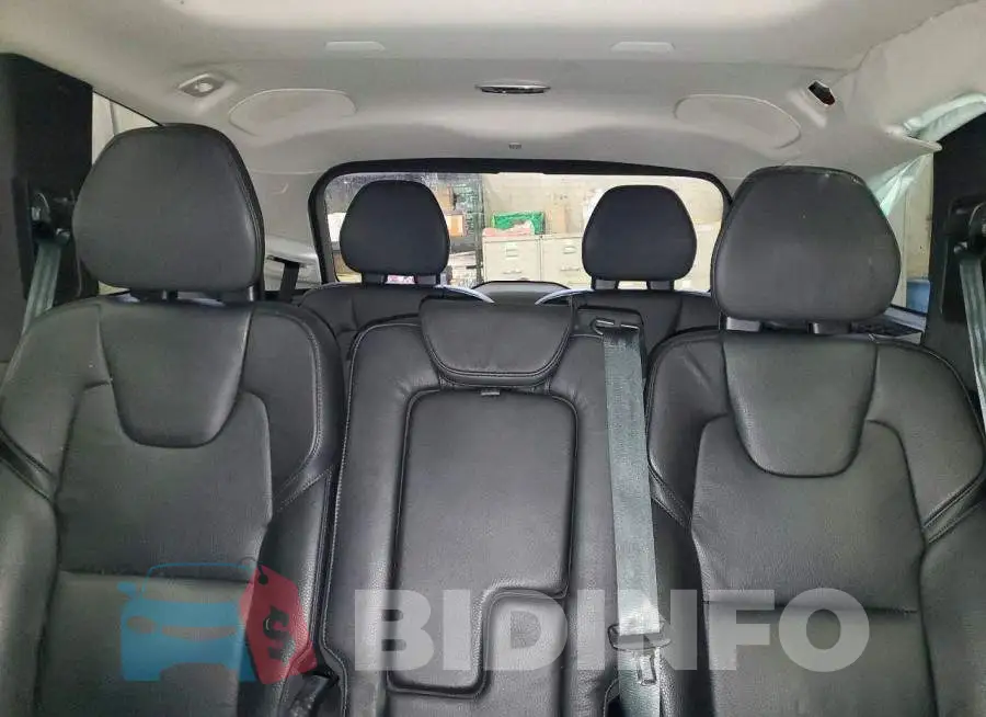 YV4A22PK7M1679327 Photo# 10